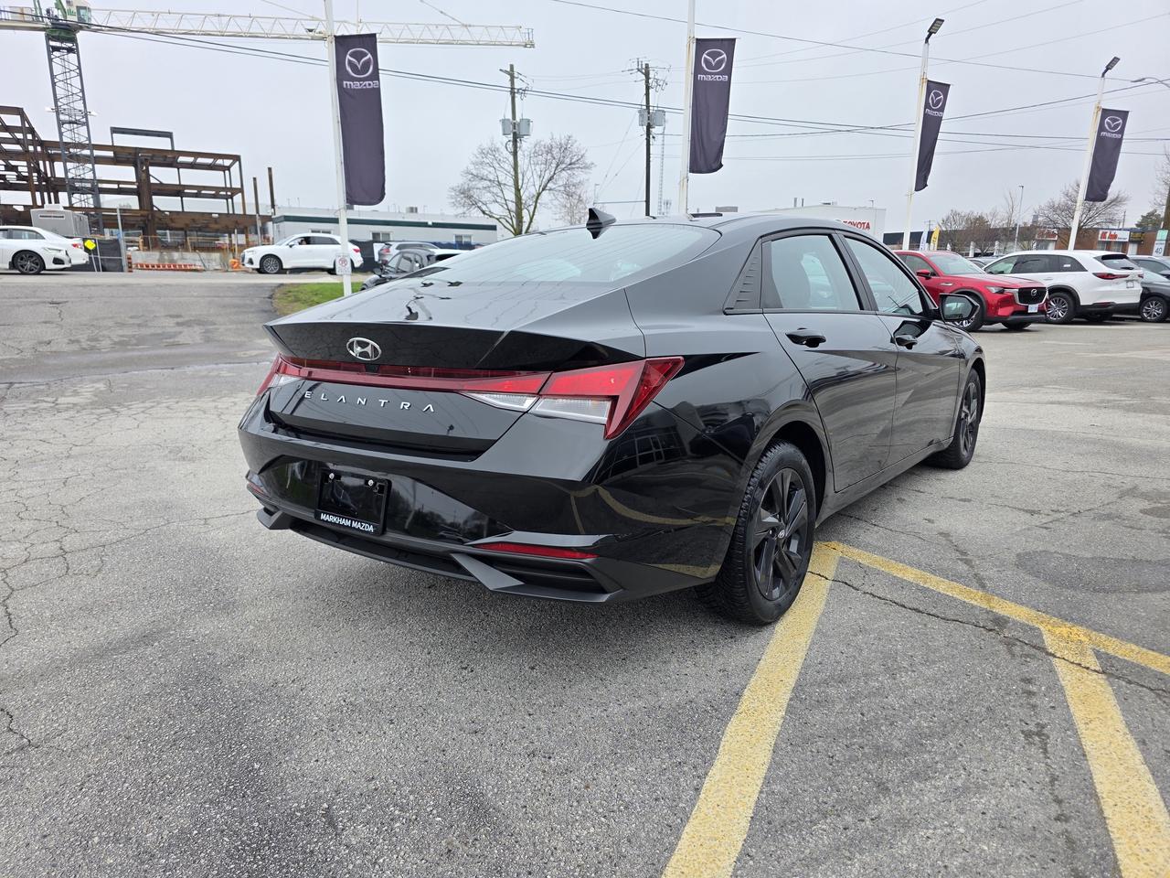 2023 Hyundai Elantra REMOTE STARTER CLEAN CARFAX Photo3