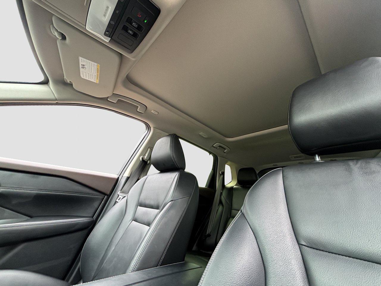 2023 Nissan Rogue SL Photo
