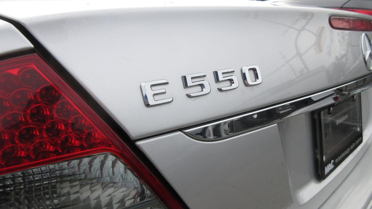2007 Mercedes-Benz E-Class 5.5L Photo