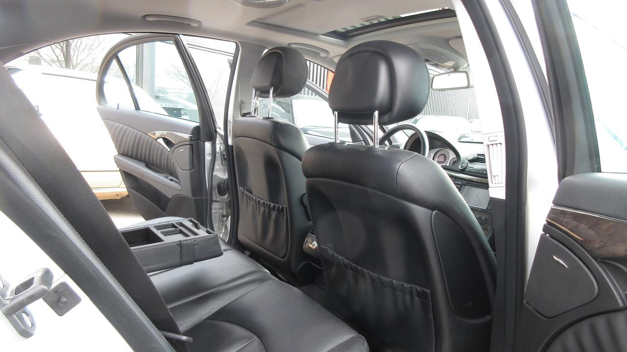 2007 Mercedes-Benz E-Class 5.5L Photo