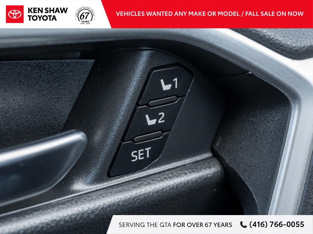 2021 Toyota RAV4 XLE 4dr All-wheel Drive Photo