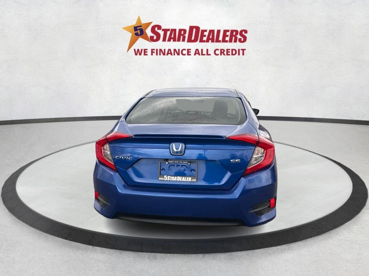 2018 Honda Civic Sedan SE CVT CLEAN MUST SEE WI FINANCE ALL CREDIT! Photo