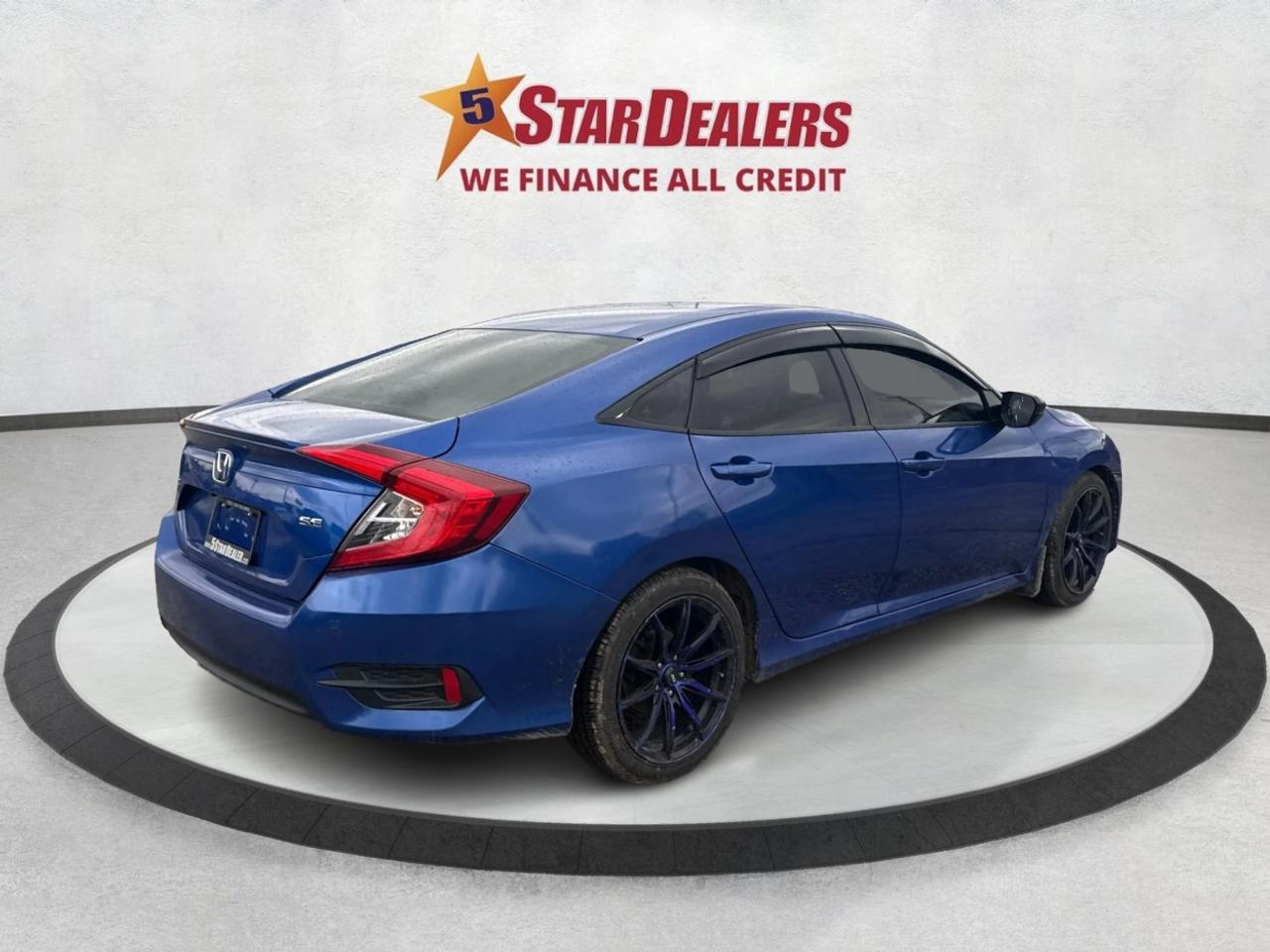 2018 Honda Civic Sedan SE CVT CLEAN MUST SEE WI FINANCE ALL CREDIT! Photo