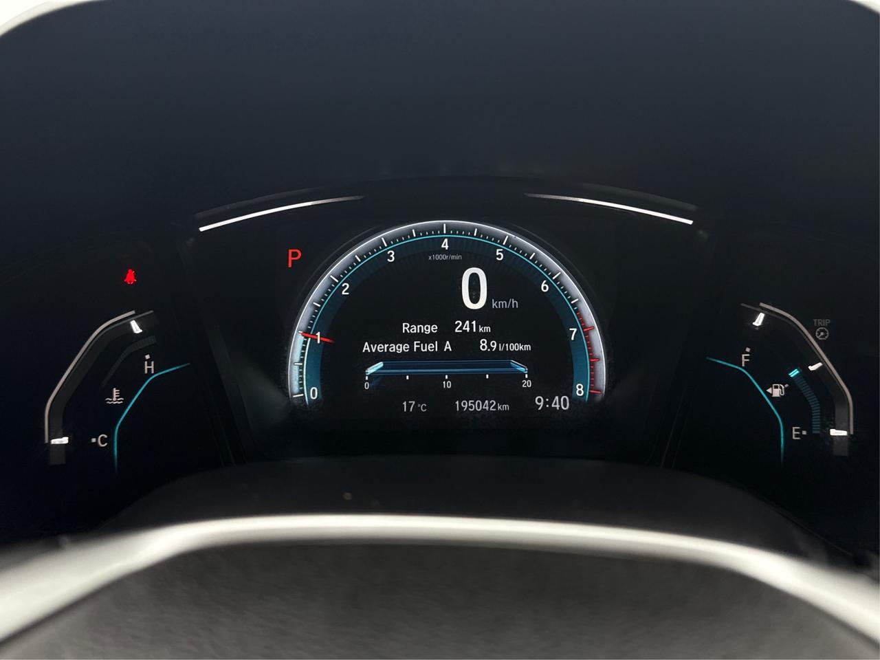 2018 Honda Civic Sedan SE CVT CLEAN MUST SEE WI FINANCE ALL CREDIT! Photo
