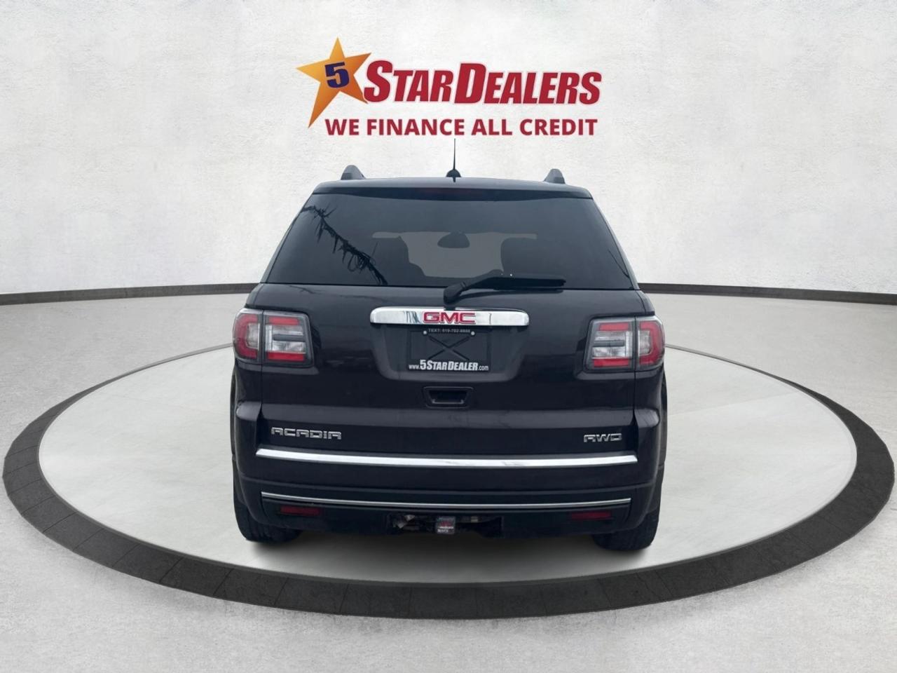 2016 GMC Acadia NAV LEATHER SUNROOF LOADED! WE FINANCE ALL CREDIT Photo