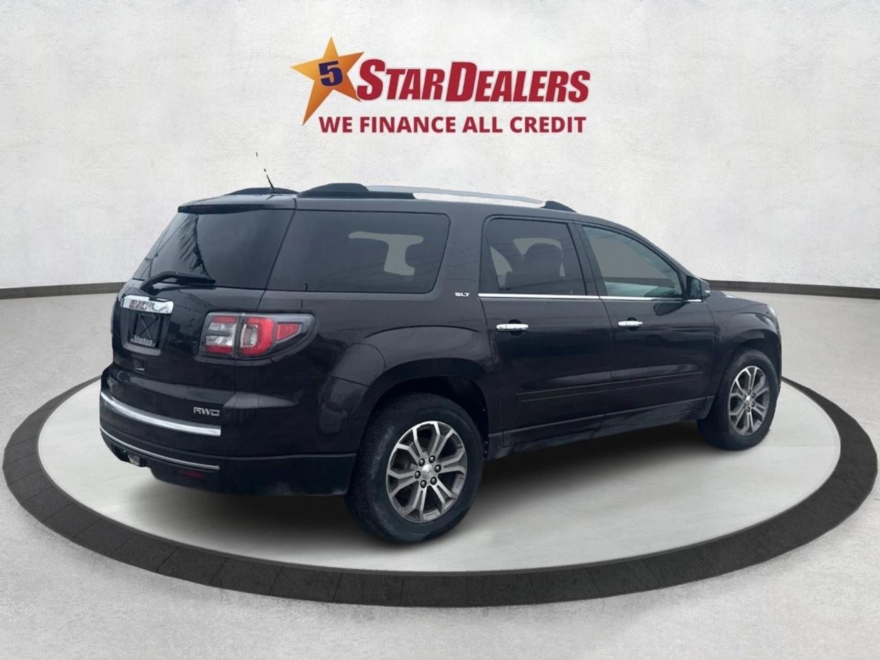 2016 GMC Acadia NAV LEATHER SUNROOF LOADED! WE FINANCE ALL CREDIT Photo