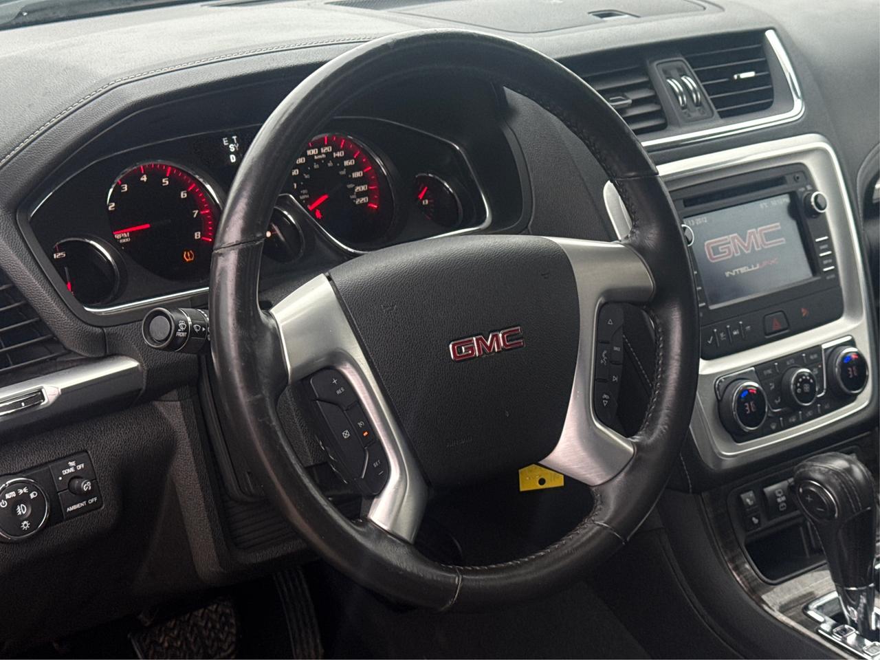 2016 GMC Acadia NAV LEATHER SUNROOF LOADED! WE FINANCE ALL CREDIT Photo