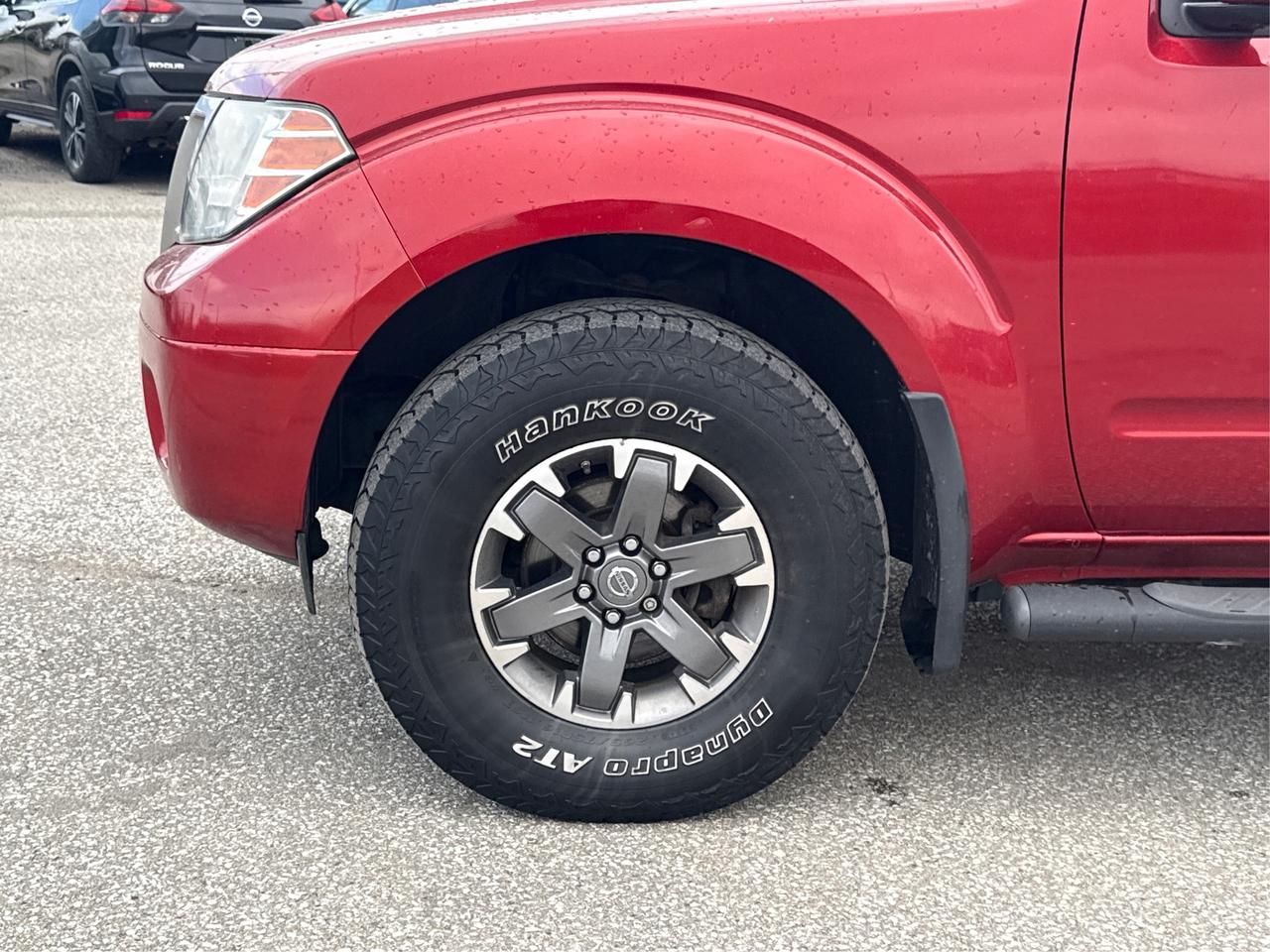 2016 Nissan Frontier 4WD Crew Cab SWB Auto PRO-4X WE FINANCE ALL CREDIT Photo