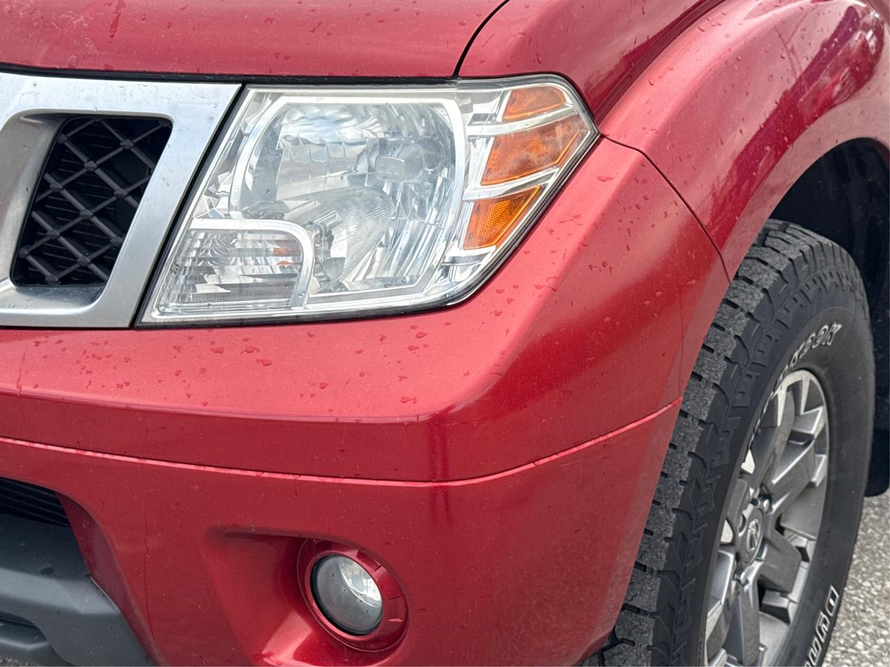 2016 Nissan Frontier 4WD Crew Cab SWB Auto PRO-4X WE FINANCE ALL CREDIT Photo