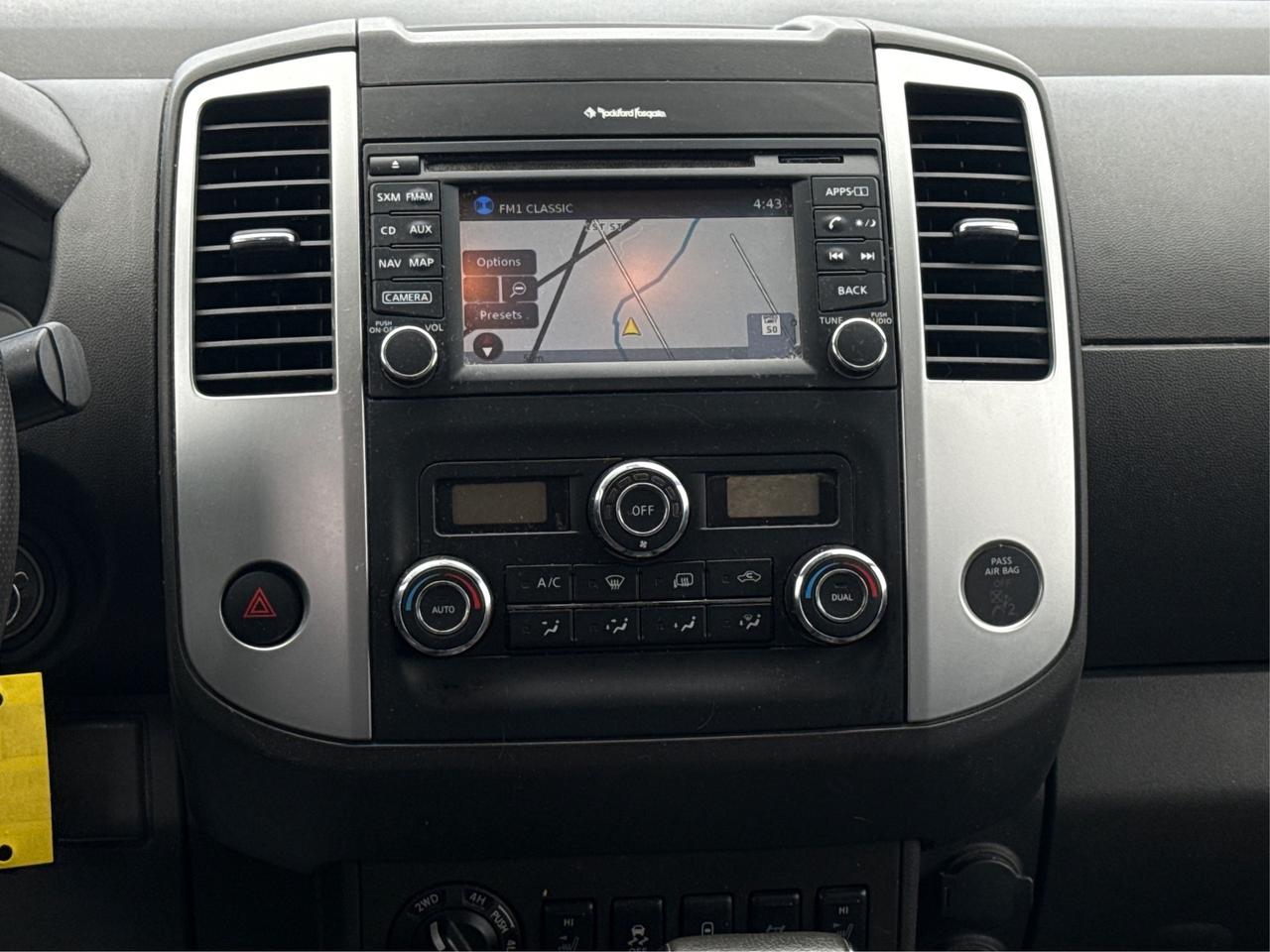 2016 Nissan Frontier 4WD Crew Cab SWB Auto PRO-4X WE FINANCE ALL CREDIT Photo