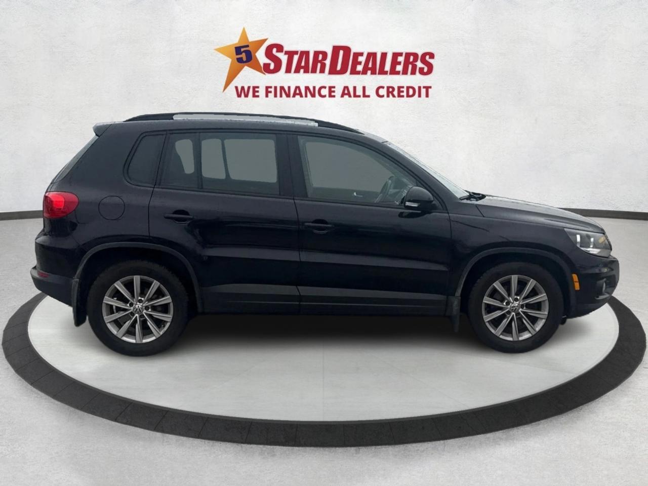 2014 Volkswagen Tiguan LEATHER PANO ROOF HEATED SEATS WE FINANCE ALL! Photo
