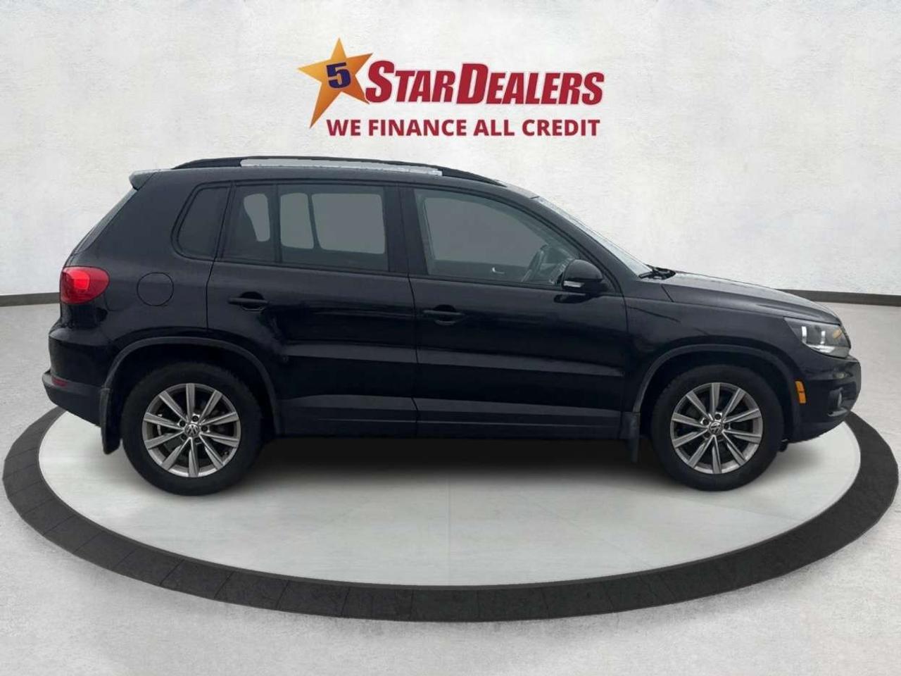 2014 Volkswagen Tiguan CERTIFIED LEATHER PANO ROOF  WE FINANCE ALL CREDIT Photo