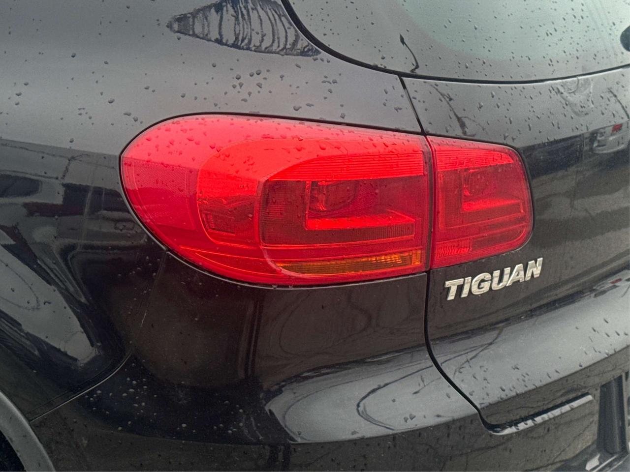 2014 Volkswagen Tiguan CERTIFIED LEATHER PANO ROOF  WE FINANCE ALL CREDIT Photo