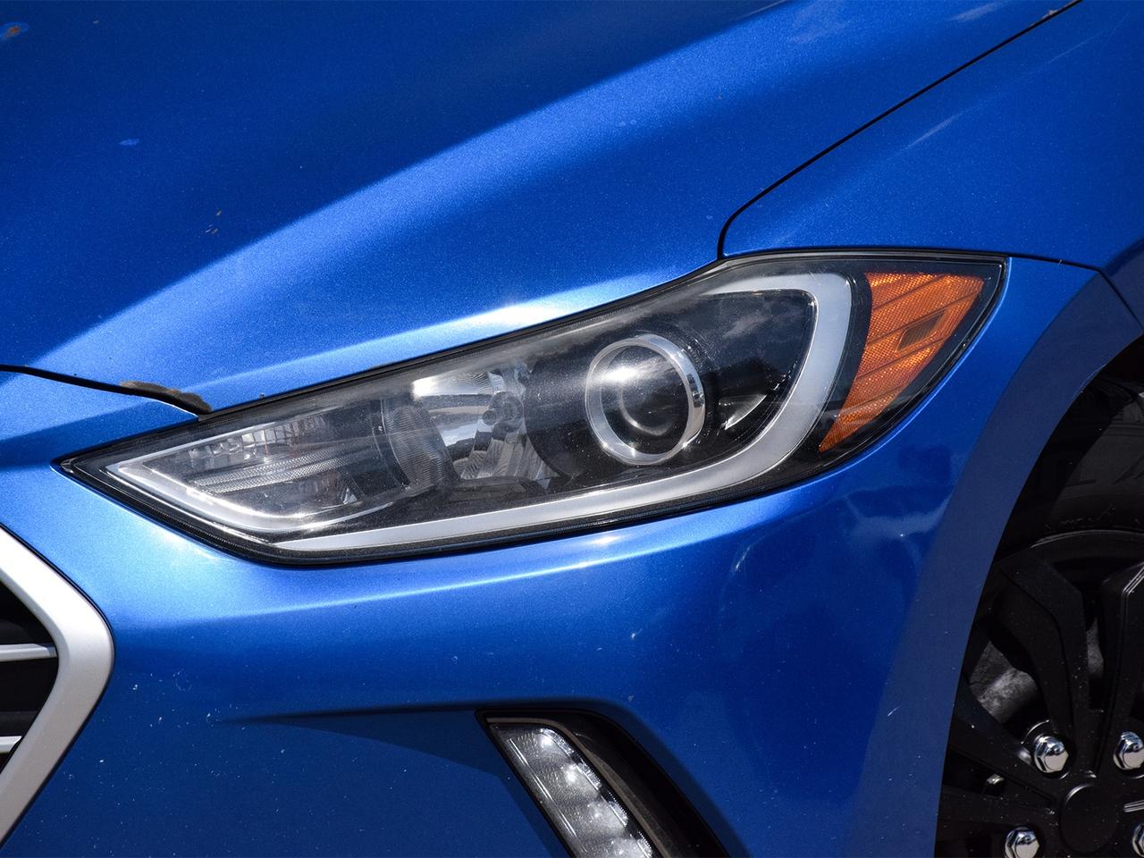 2018 Hyundai Elantra GL SE ~Sunroof ~Heated Seats ~Bluetooth ~Camera Photo