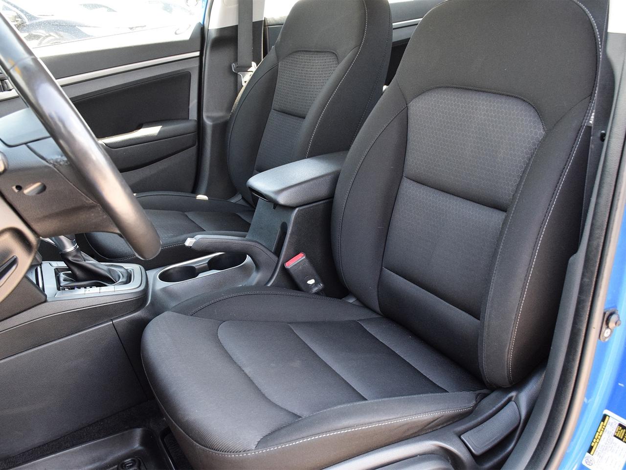 2018 Hyundai Elantra GL SE ~Sunroof ~Heated Seats ~Bluetooth ~Camera Photo