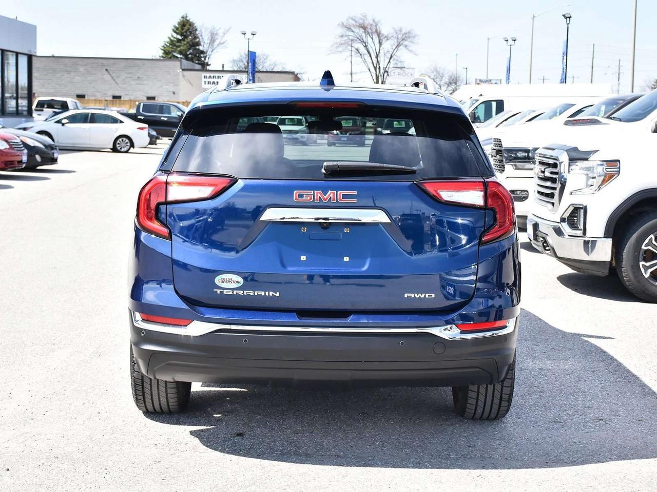 2023 GMC Terrain SLT AWD ~Heated Leather ~Moonroof ~Bluetooth ~Cam Photo