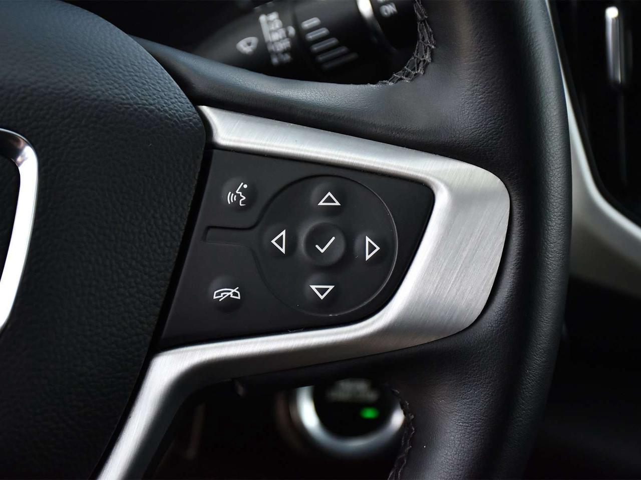 2023 GMC Terrain SLT AWD ~Heated Leather ~Moonroof ~Bluetooth ~Cam Photo