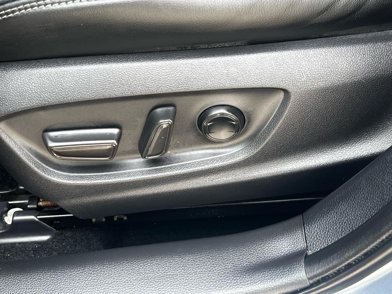 2021 Toyota Corolla Hybrid Photo