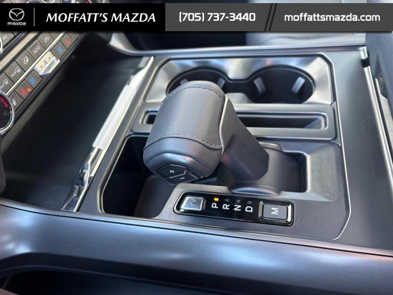 2025 Ford F-150 Lariat Photo