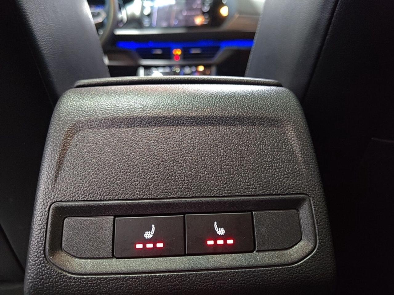 2024 Volkswagen Jetta Highline/Leather/Sunroof/NAVI/Lane Assist/Android Photo
