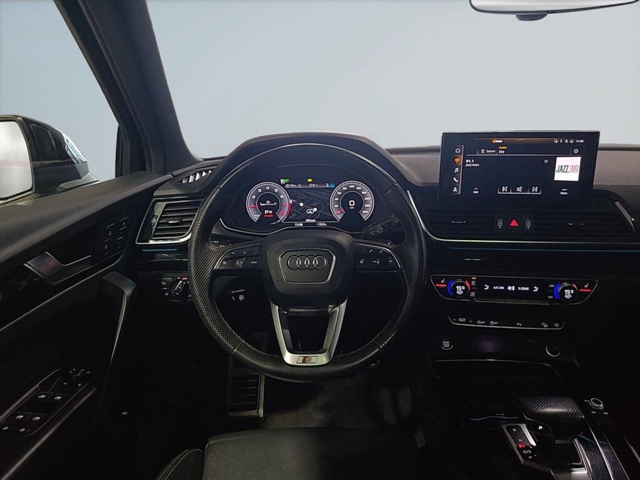 2022 Audi Q5 Progressiv S Line / Leather / NAV / Sunroof / Clea Photo