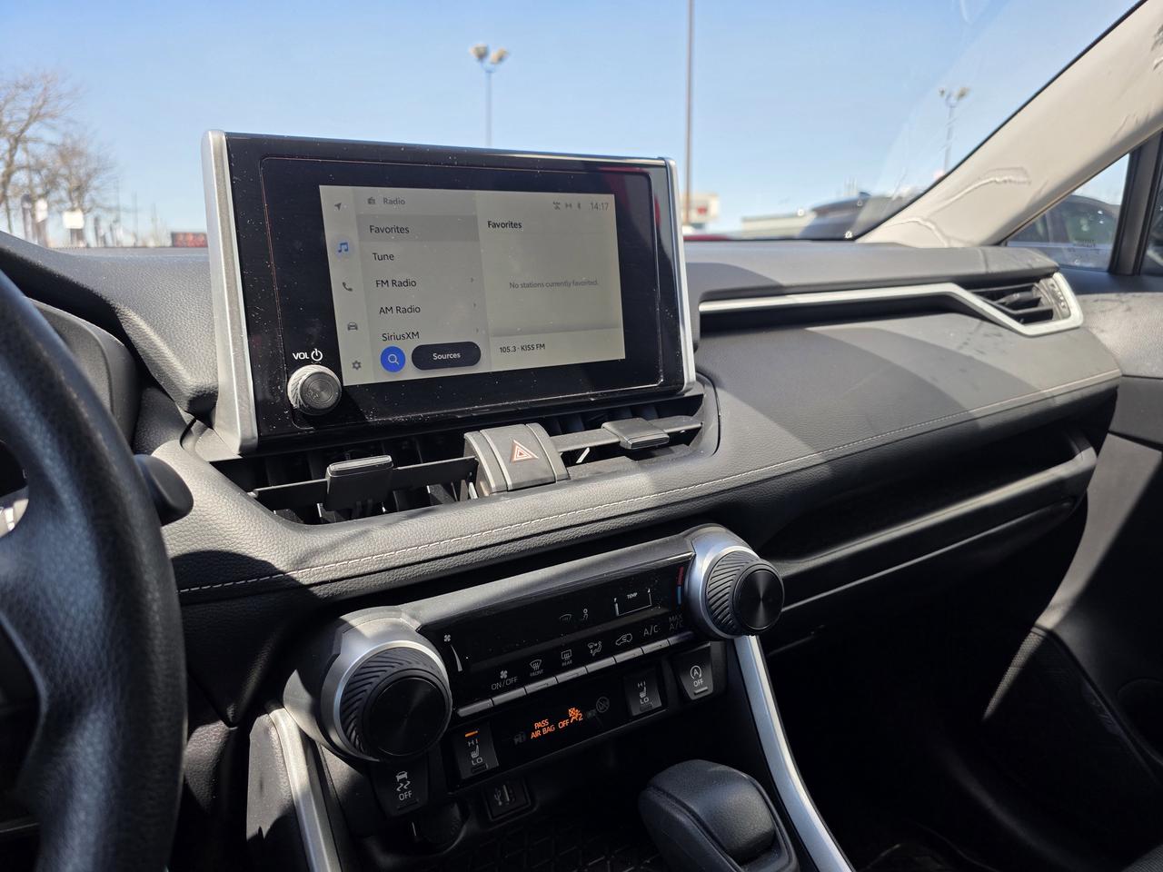 2025 Toyota RAV4 LE Photo