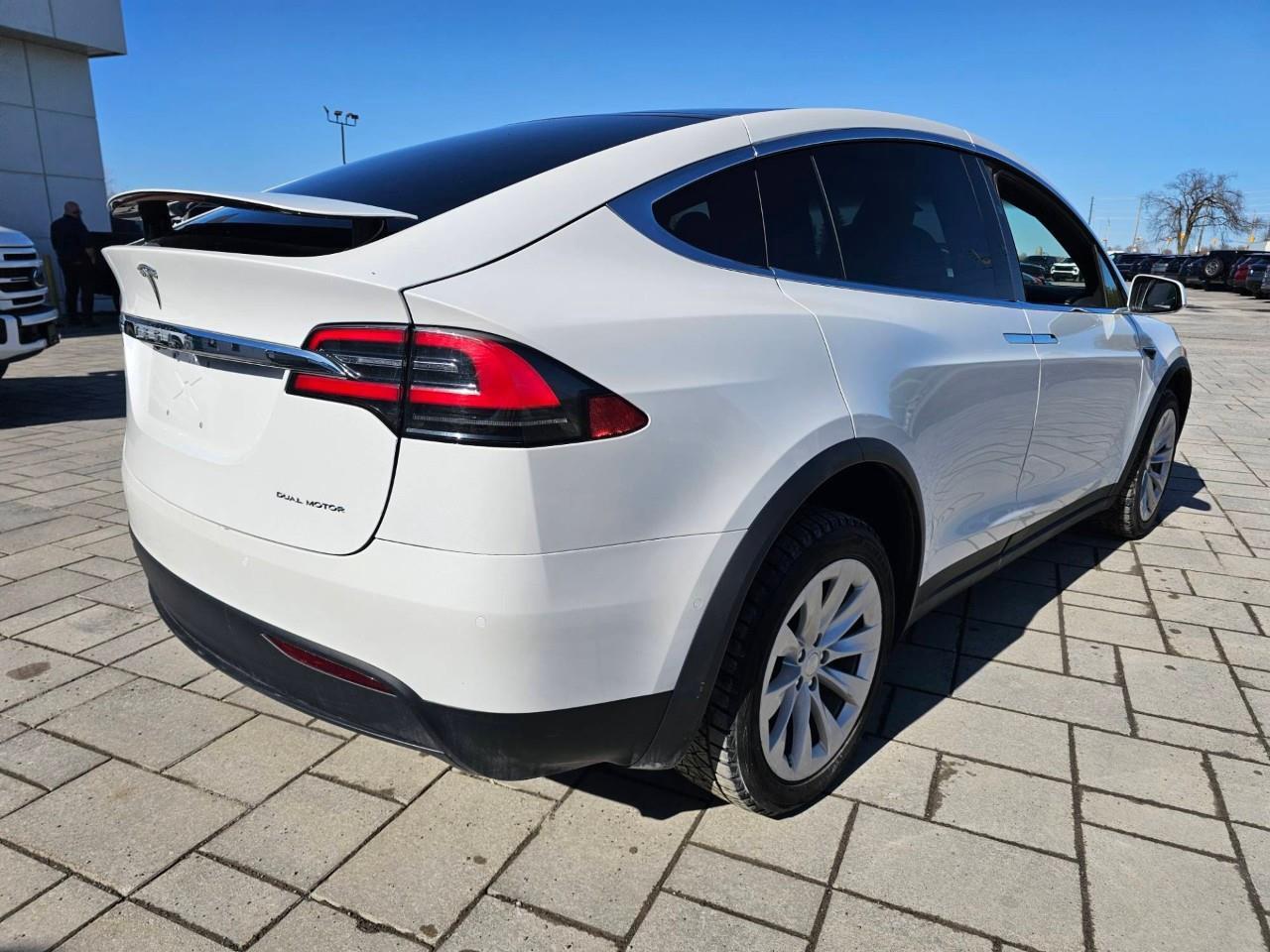 2020 Tesla Model X Long Range Plus 4dr Sport Utility Photo