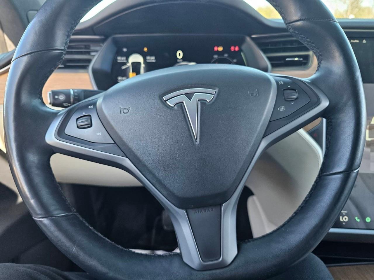 2020 Tesla Model X Long Range Plus 4dr Sport Utility Photo