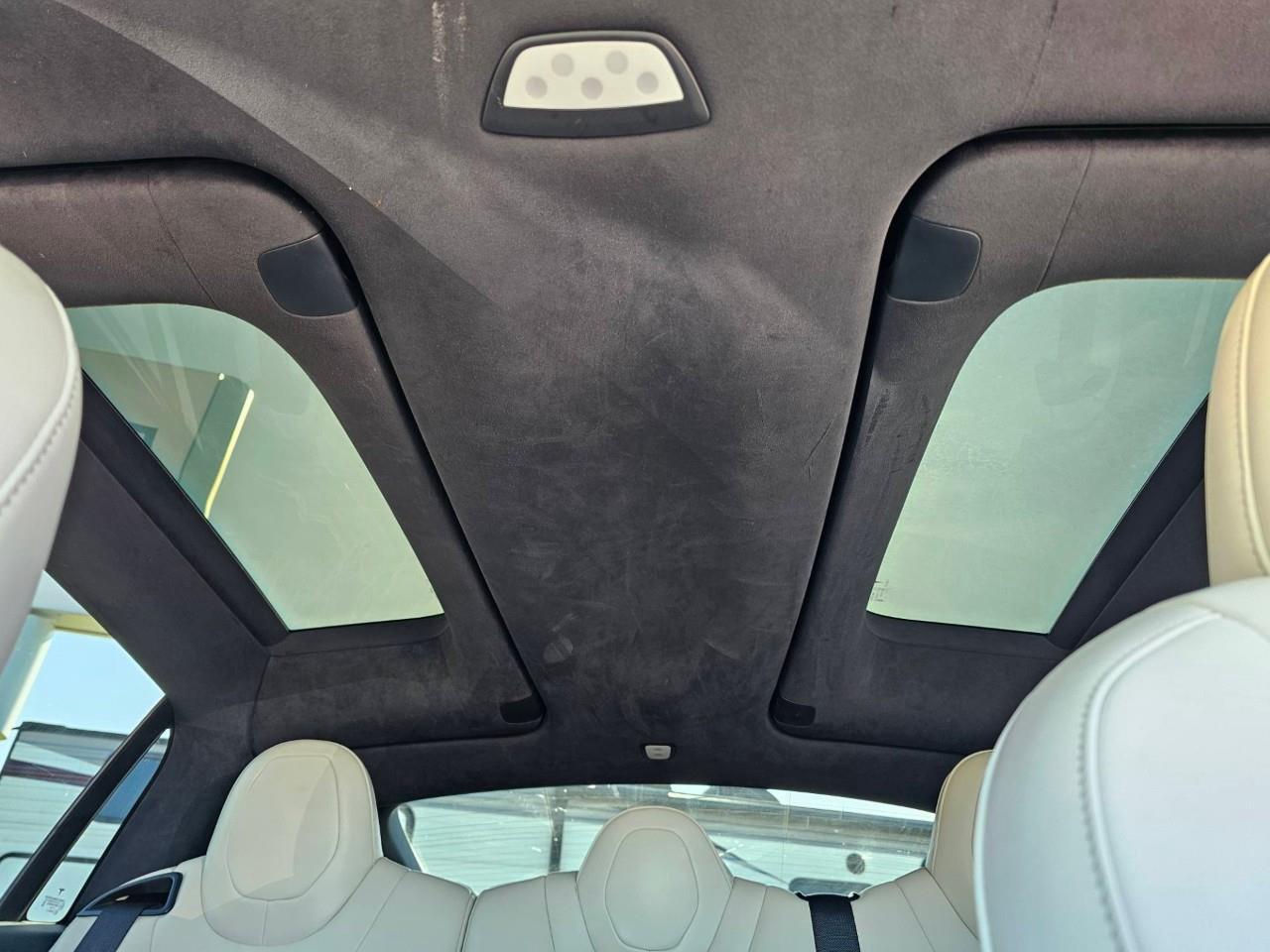 2020 Tesla Model X Long Range Plus 4dr Sport Utility Photo