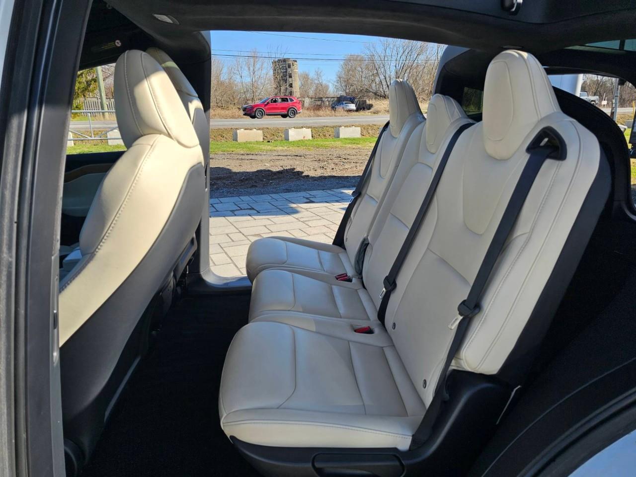 2020 Tesla Model X Long Range Plus 4dr Sport Utility Photo