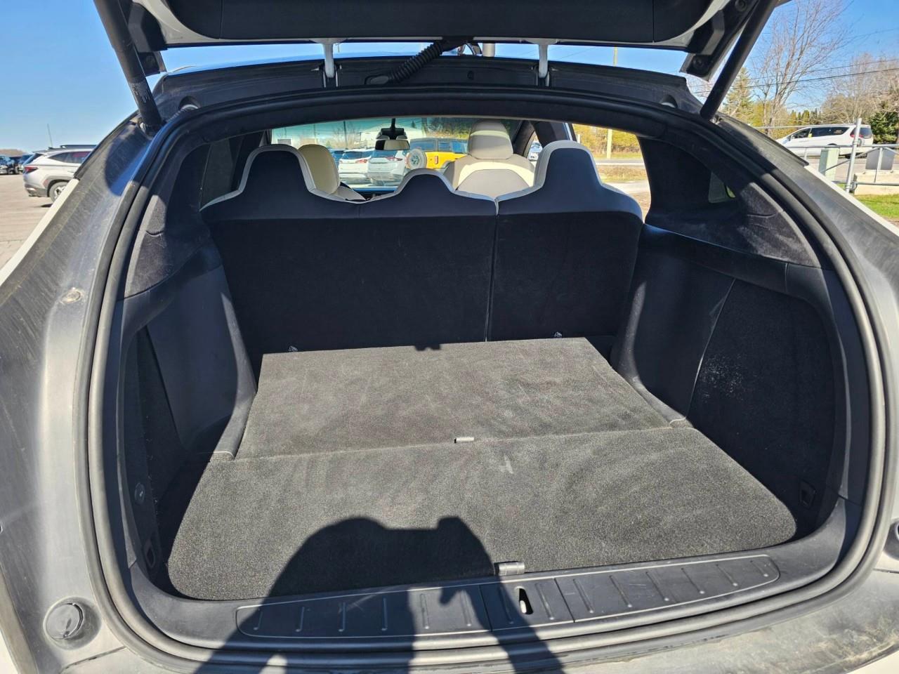 2020 Tesla Model X Long Range Plus 4dr Sport Utility Photo
