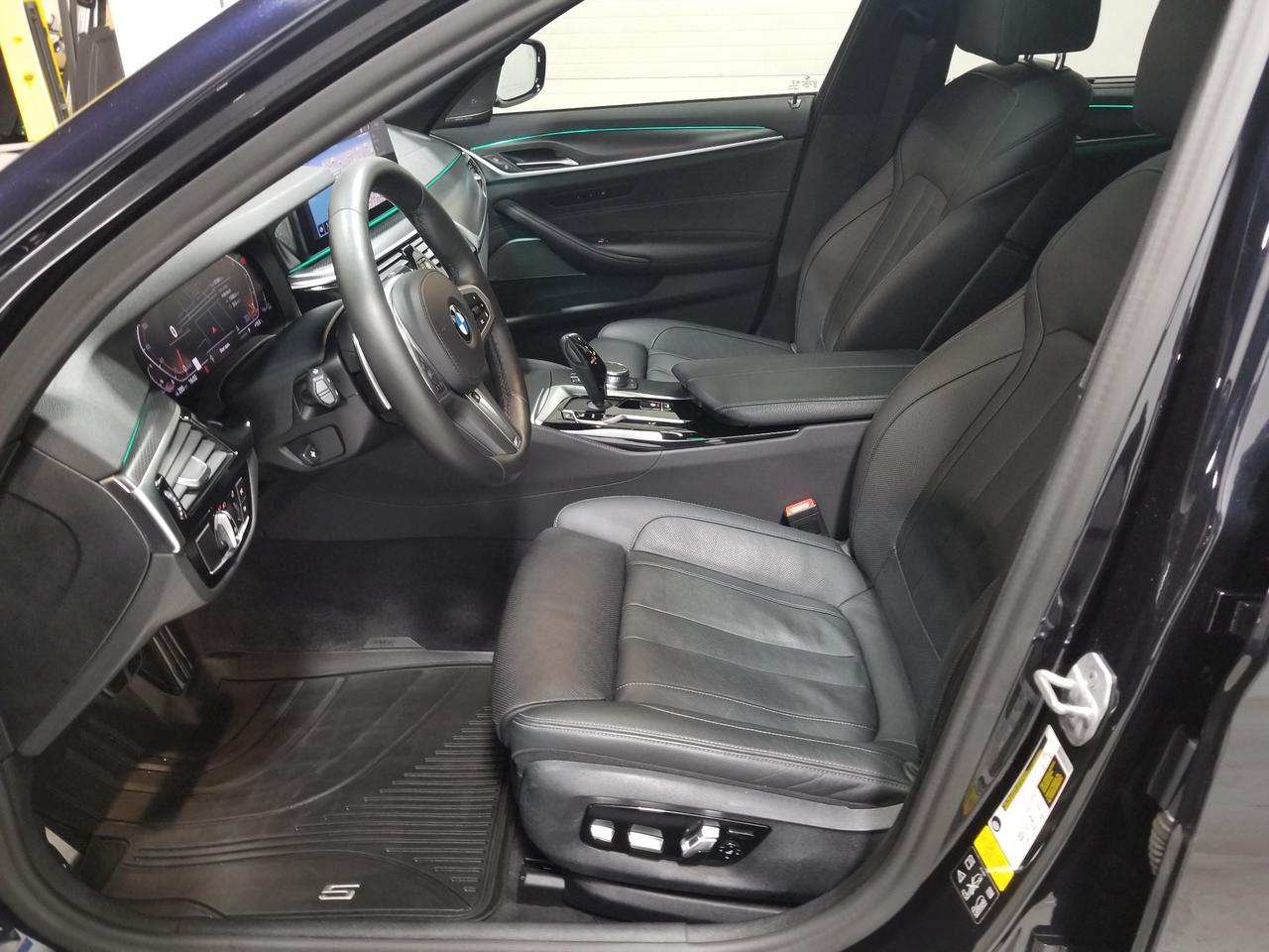 2021 BMW 530 i xDrive 4dr All-Wheel Drive Sedan Photo