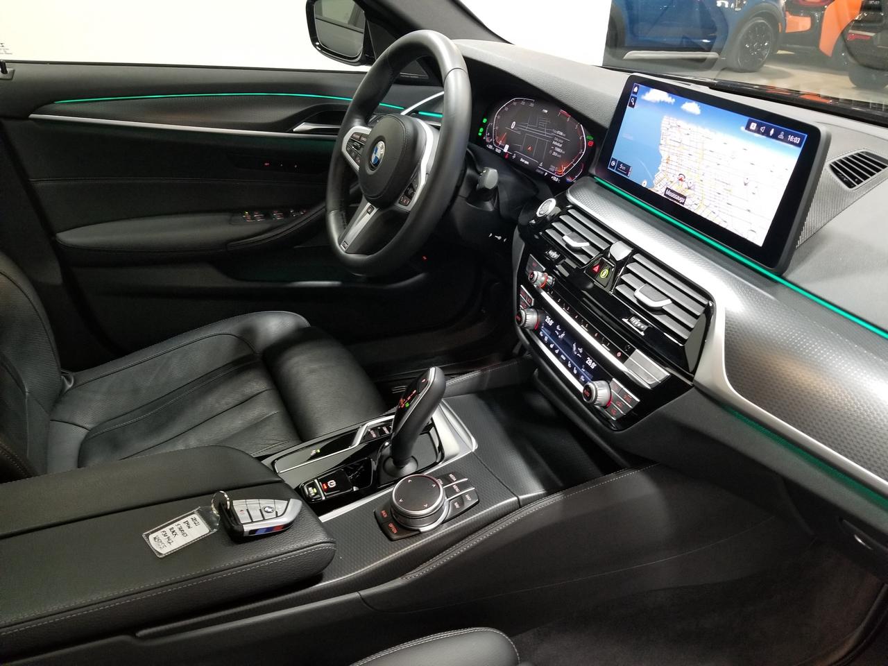 2021 BMW 530 i xDrive 4dr All-Wheel Drive Sedan Photo