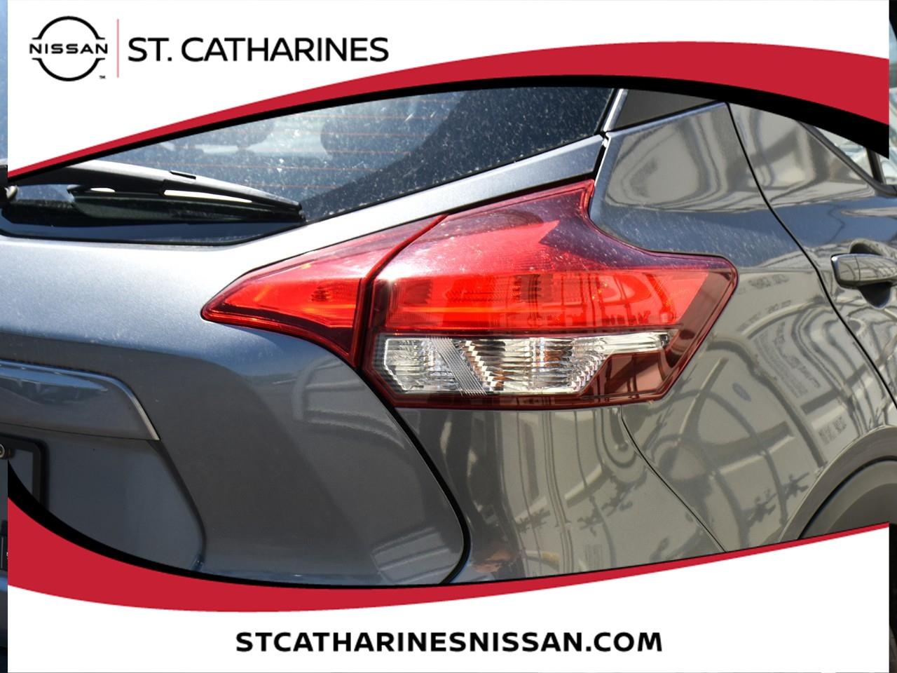 2018 Nissan Kicks SV Photo