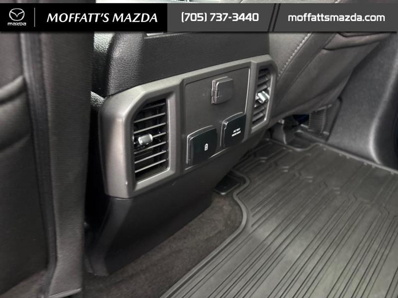 2019 Ford F-150 XLT Photo
