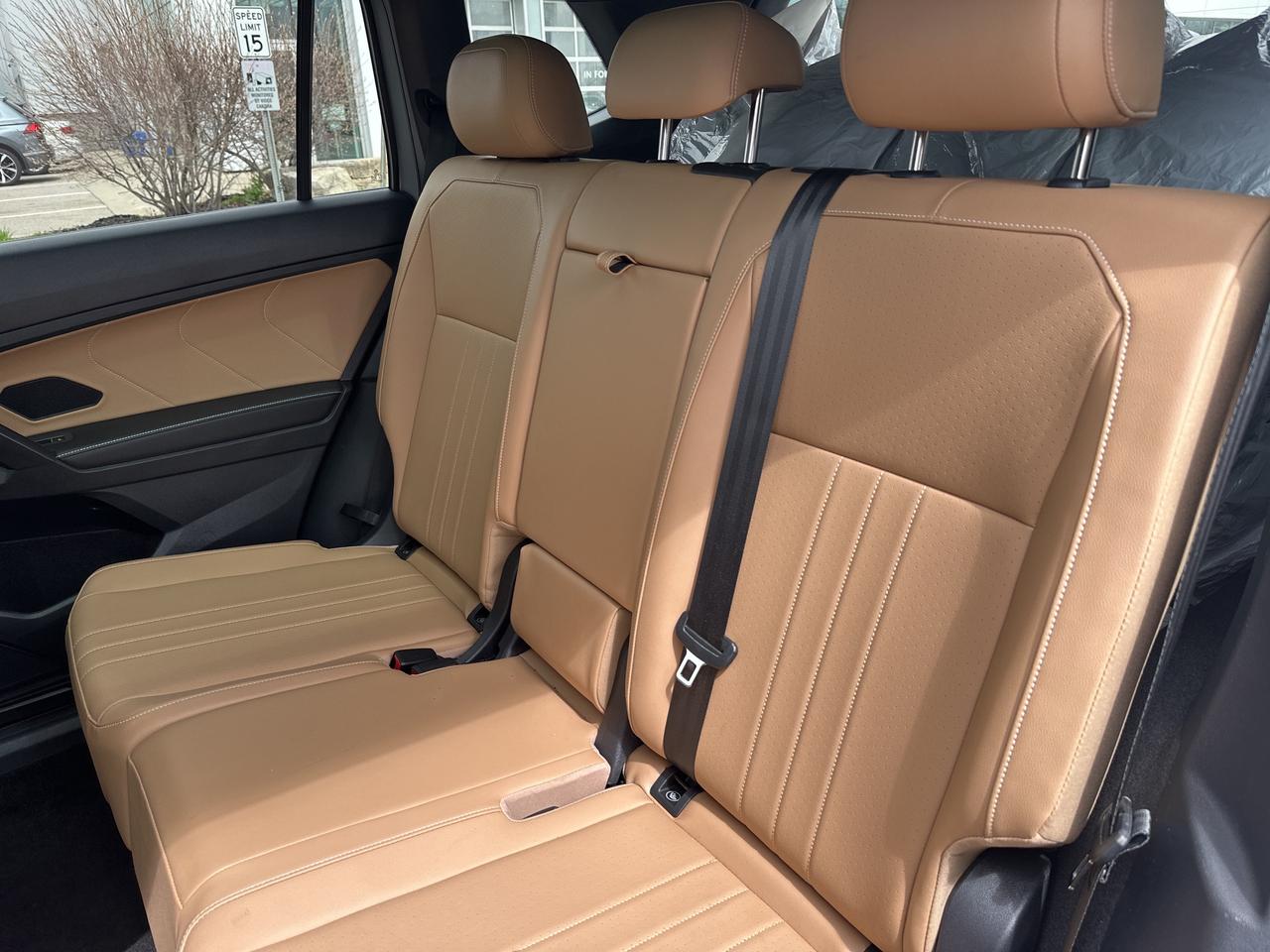 2023 Volkswagen Tiguan Comfortline R-Line Black Edition 4MOTION Photo