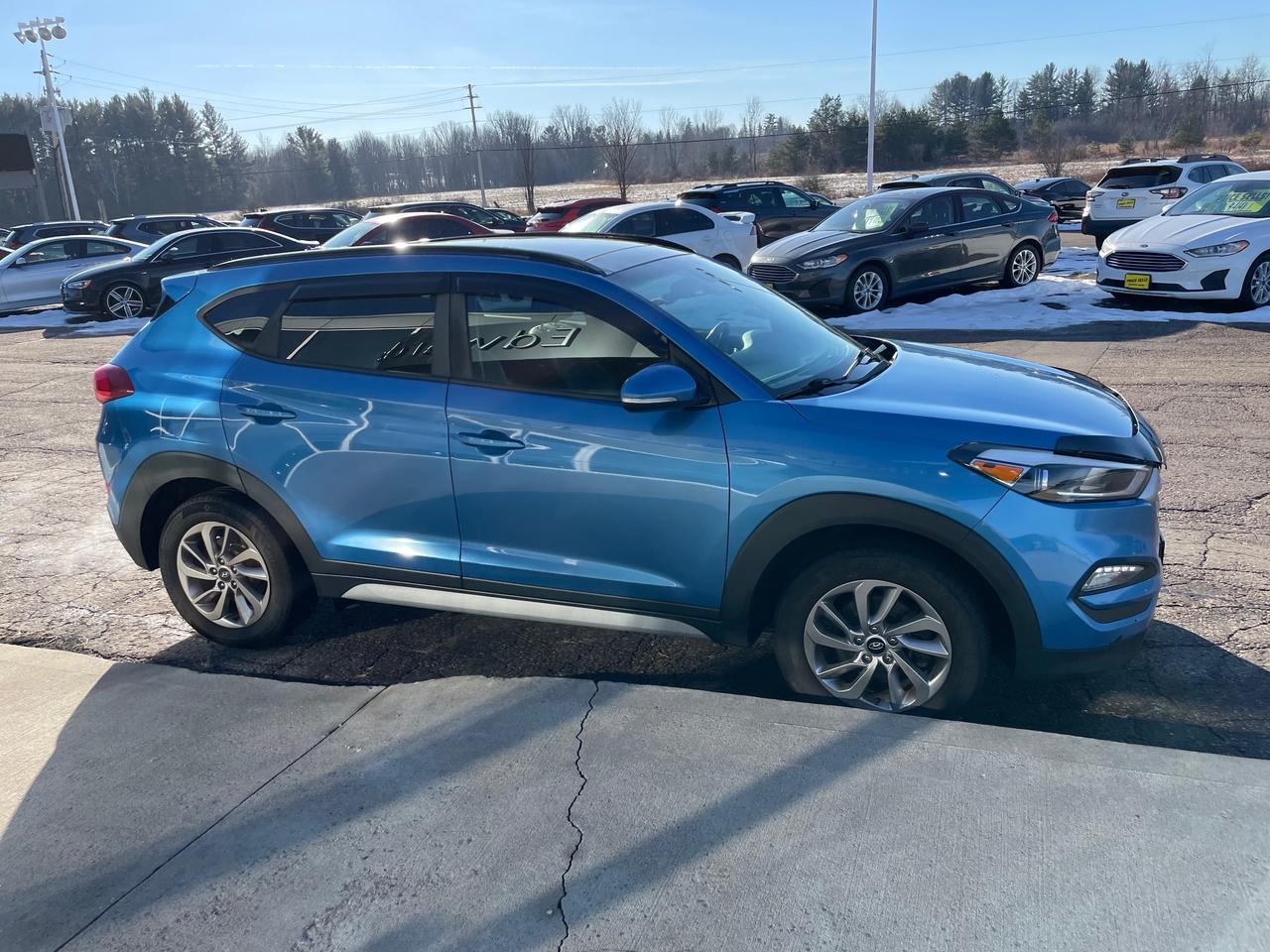 2017 Hyundai Tucson SE 2.0 4dr All-Wheel Drive Photo