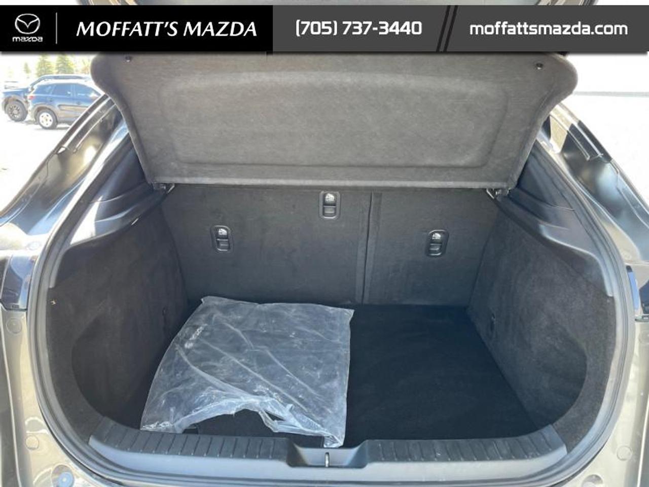 2023 Mazda CX-30 GS Photo