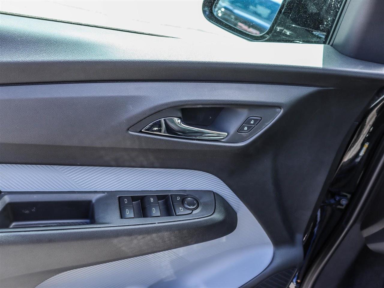 2027 Chevrolet Bolt FWD 4dr RS Photo