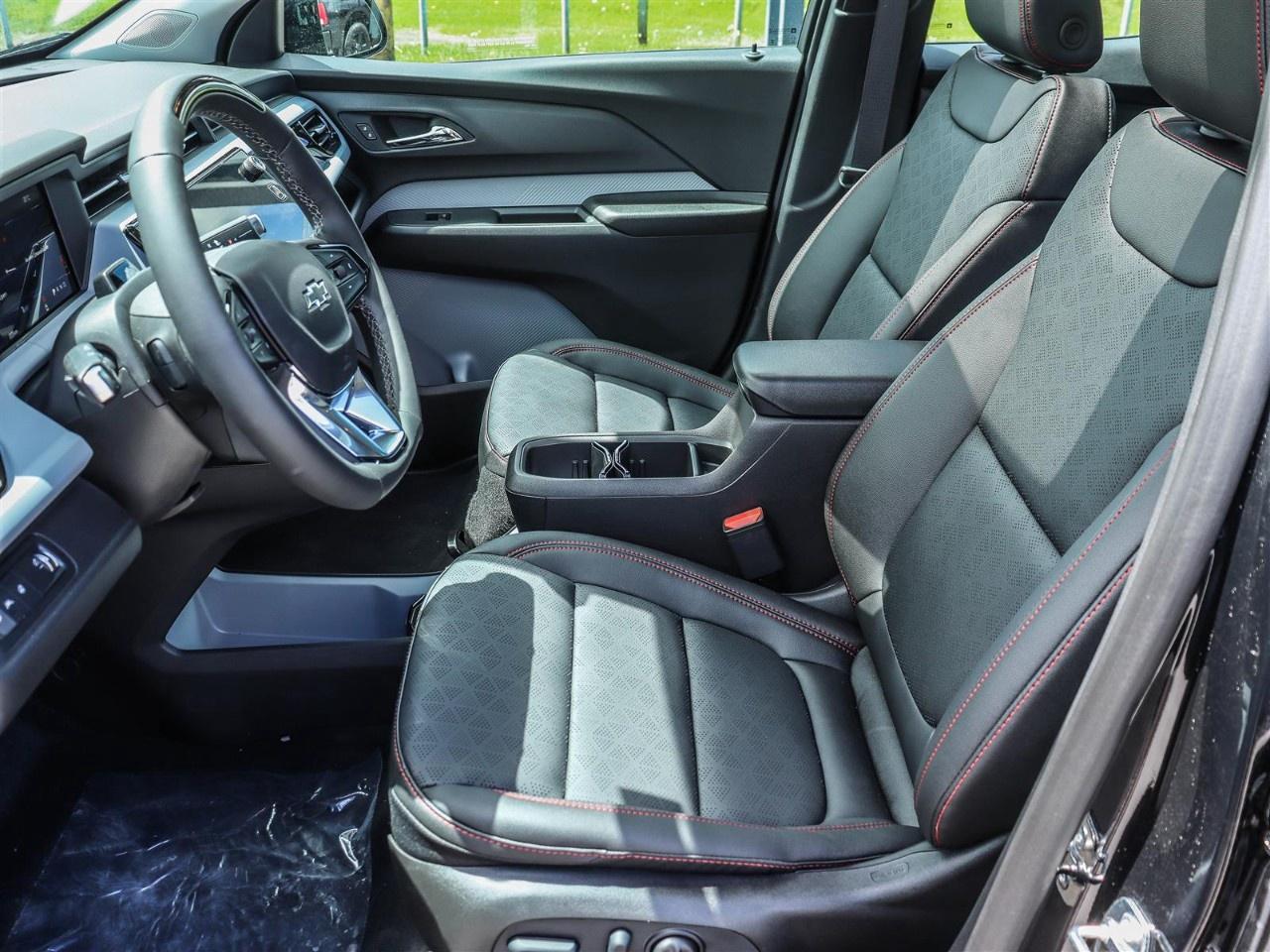 2027 Chevrolet Bolt FWD 4dr RS Photo