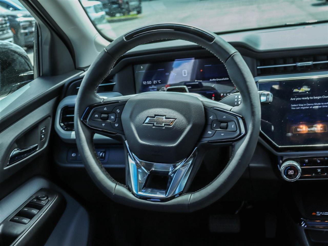 2027 Chevrolet Bolt FWD 4dr RS Photo