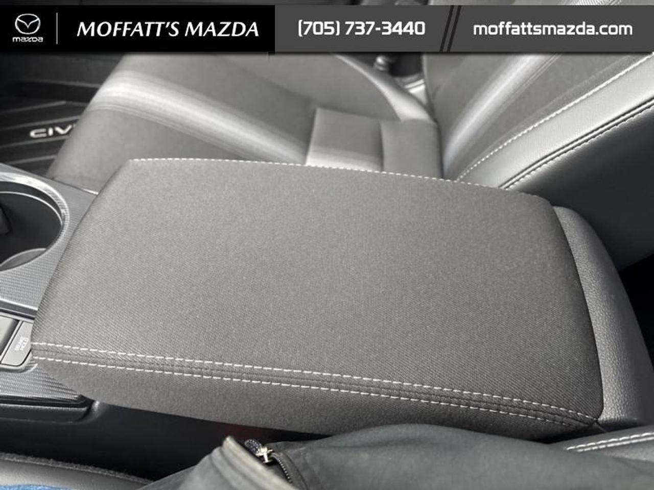 2023 Honda Civic Sedan SPORT Photo