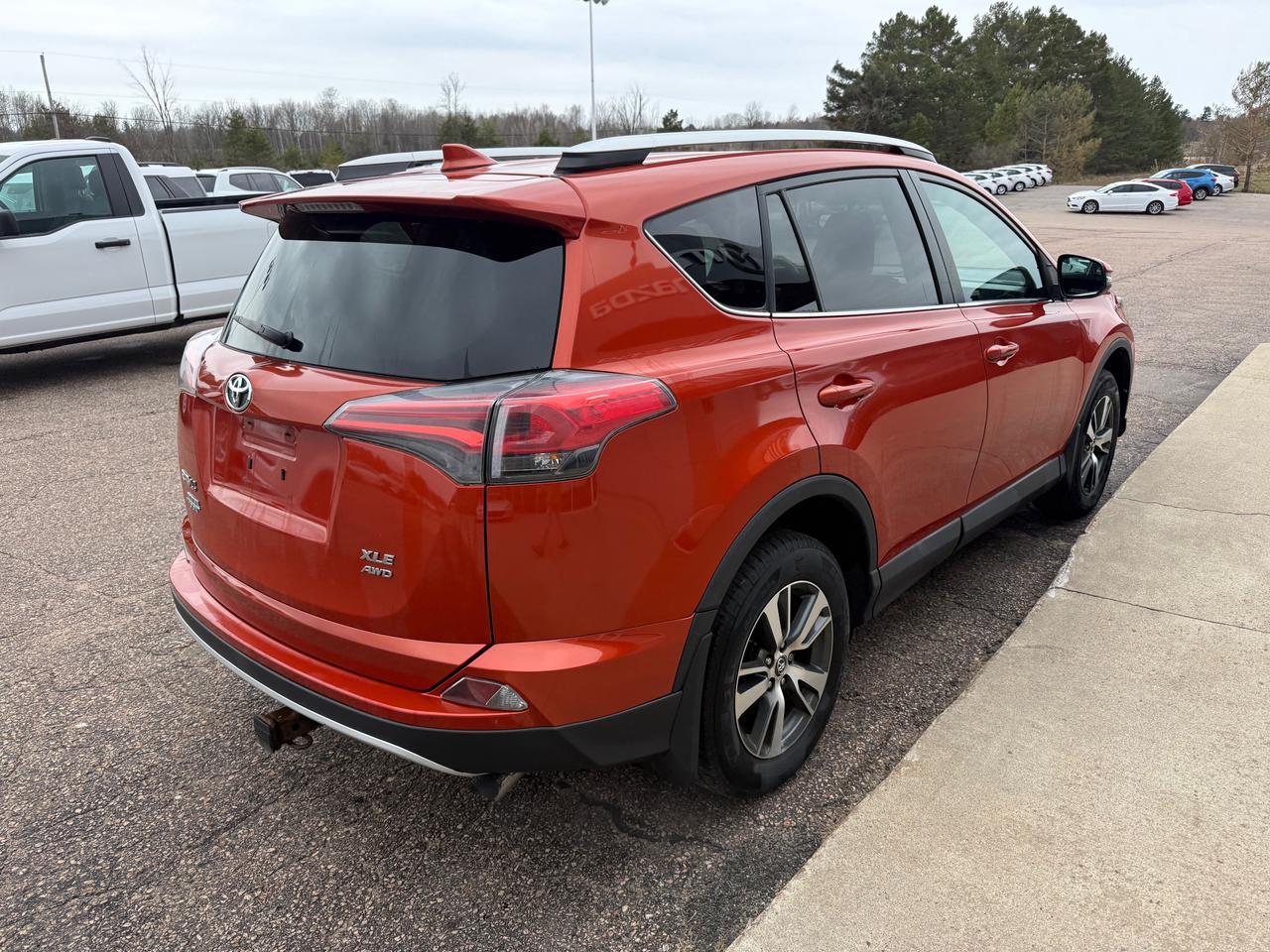 2016 Toyota RAV4 XLE 4dr All-wheel Drive Photo