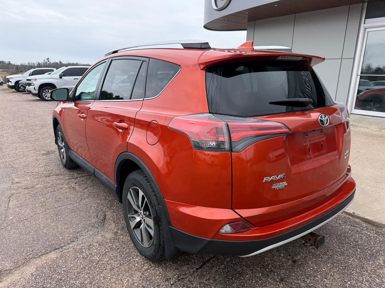 2016 Toyota RAV4 XLE 4dr All-wheel Drive Photo