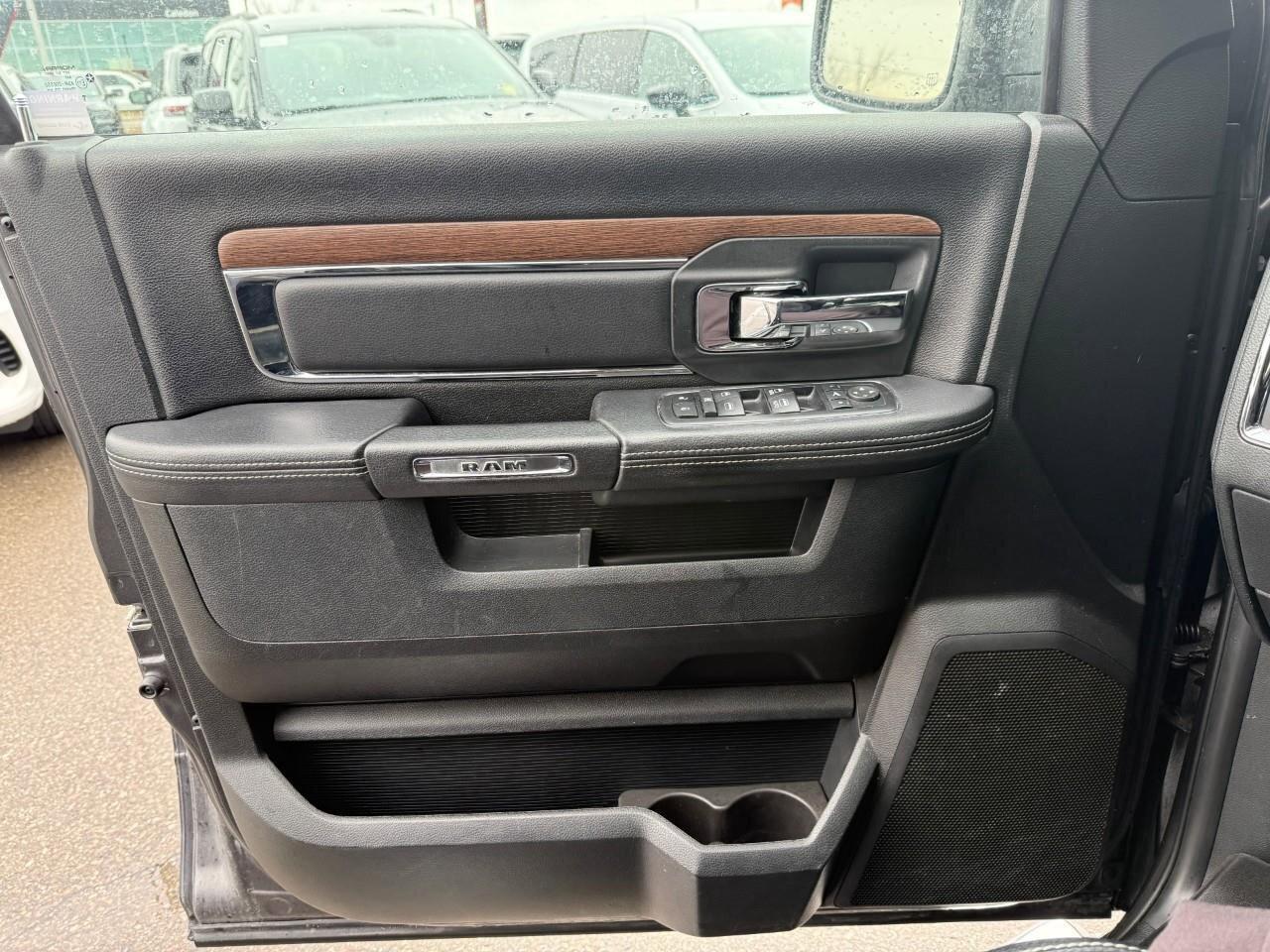 2017 RAM 1500  Photo