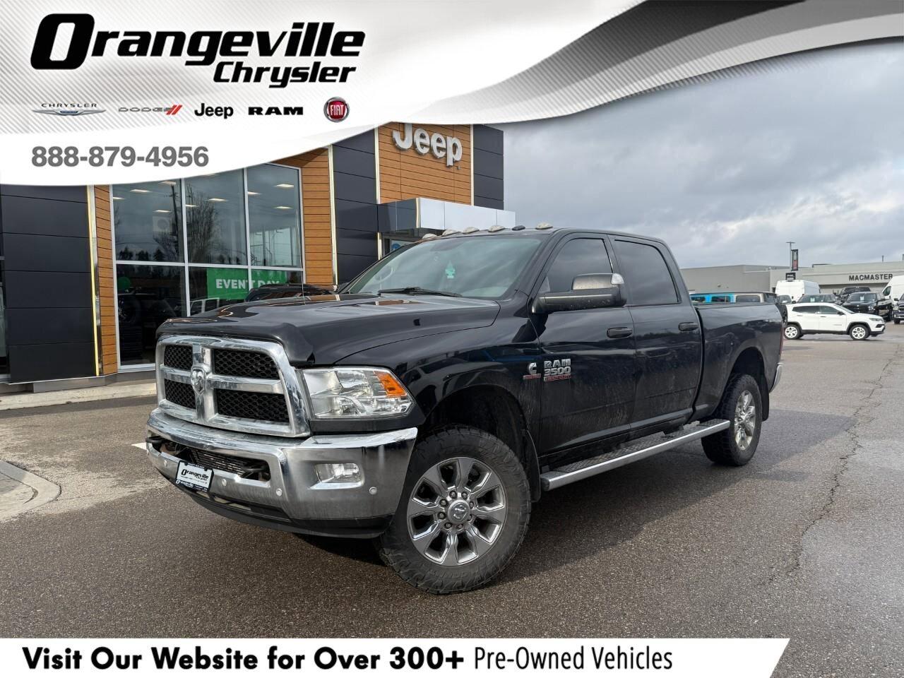 2017 RAM 3500 4WD Crew Cab 149  SLT Photo0
