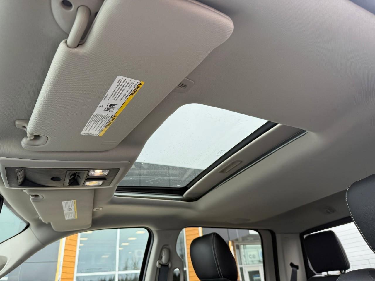 2017 RAM 1500 4WD Crew Cab 140.5  Laramie Photo