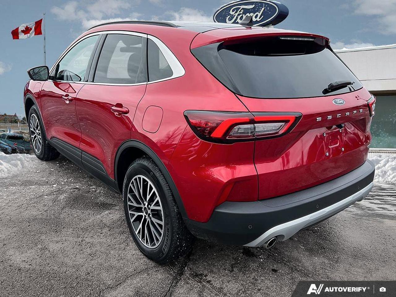 2025 Ford Escape PHEV   DEMO   HTD STEER WHEEL   FWD Photo