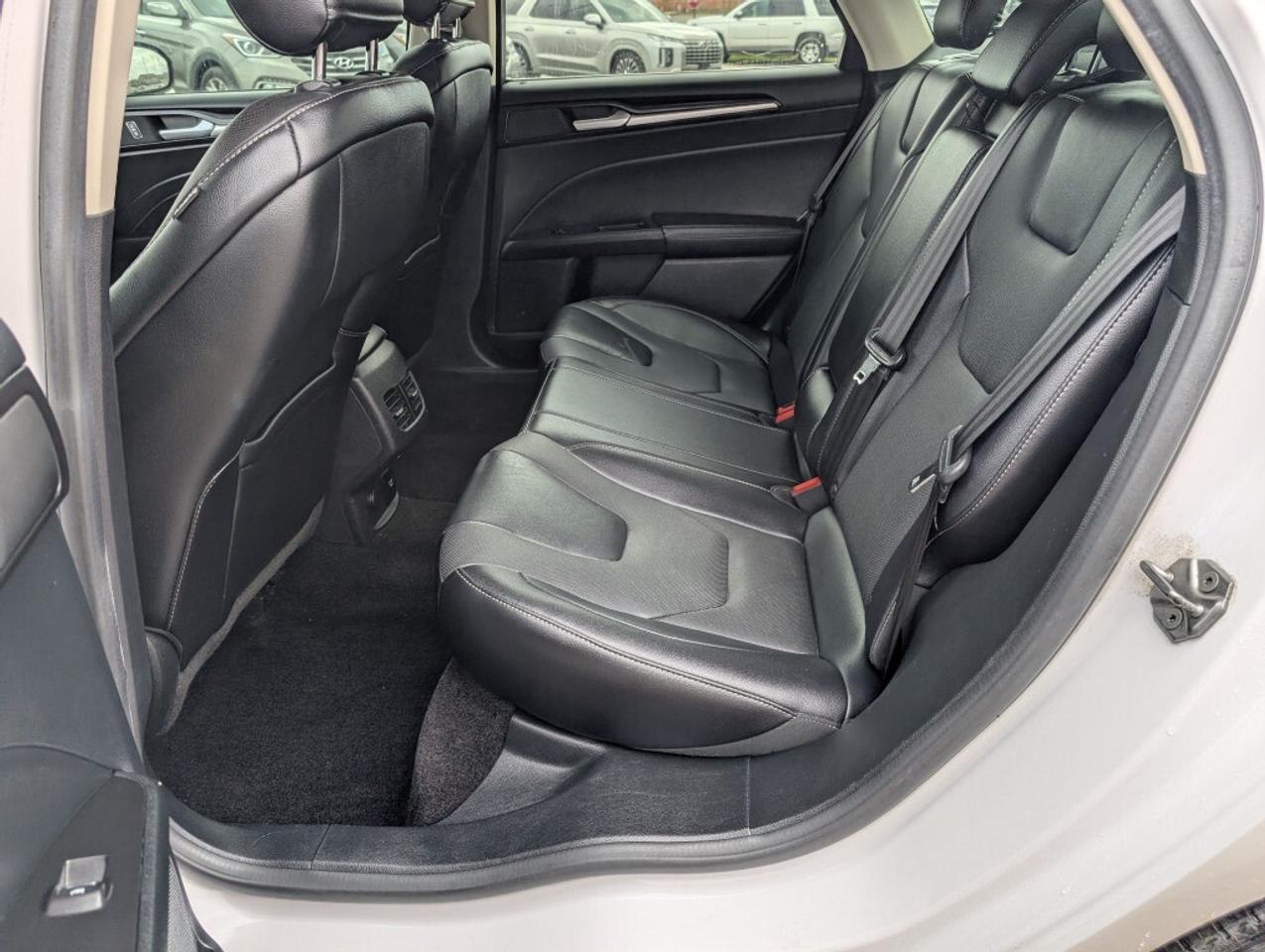 2017 Ford Fusion TITANIUM AWD   NAV   LEATHER   SUNROOF   CAMERA Photo