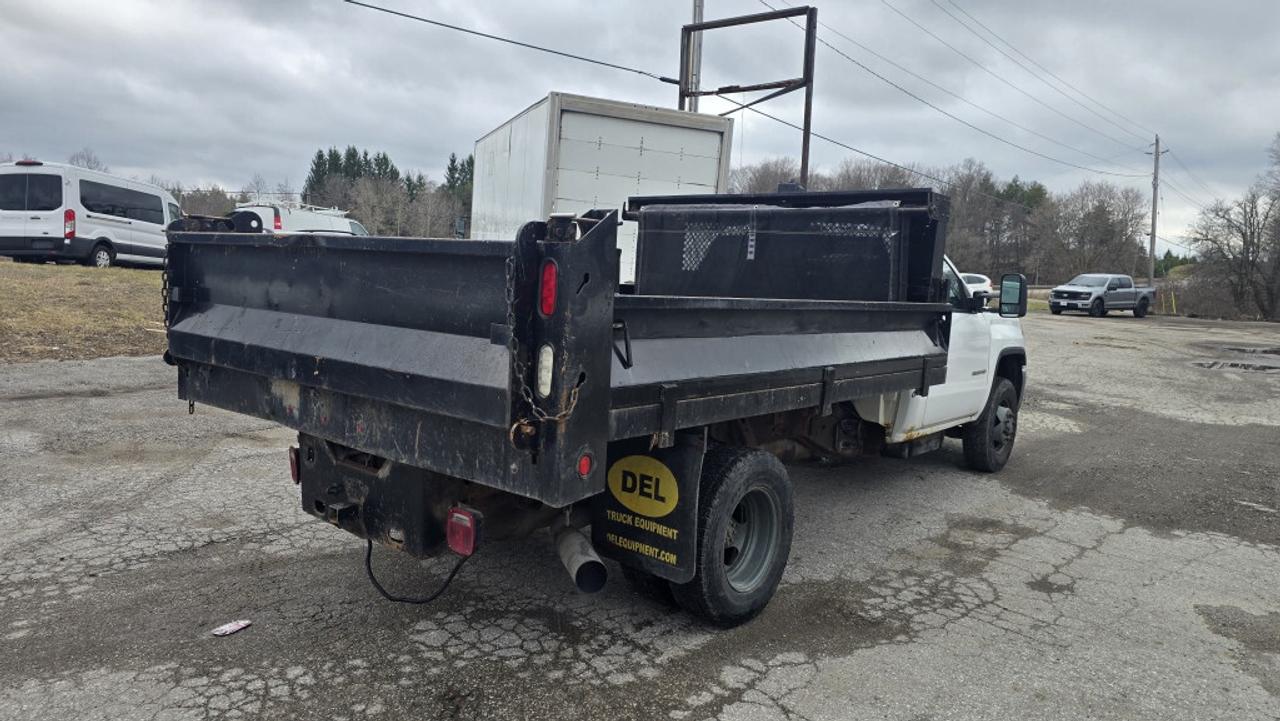 2015 GMC Sierra 3500HD 4x4 - 6.6L Duramax Diesel - Dump Box Photo